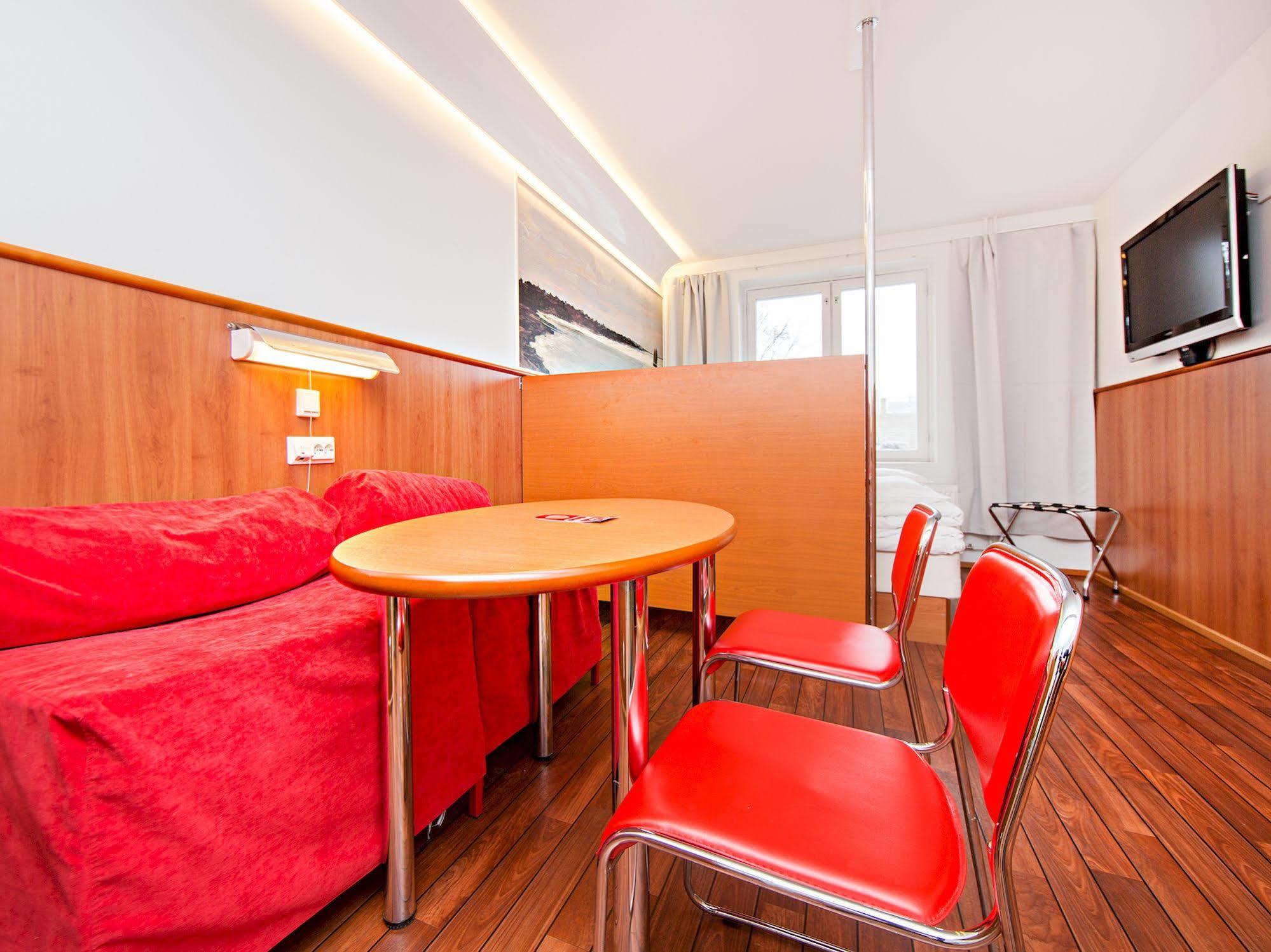 Omena Humalistonkatu Hotel